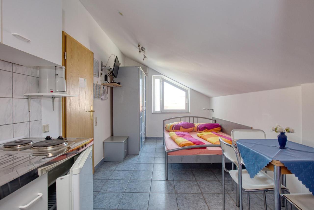 Apartments With A Parking Space Vodice - 6178 エクステリア 写真
