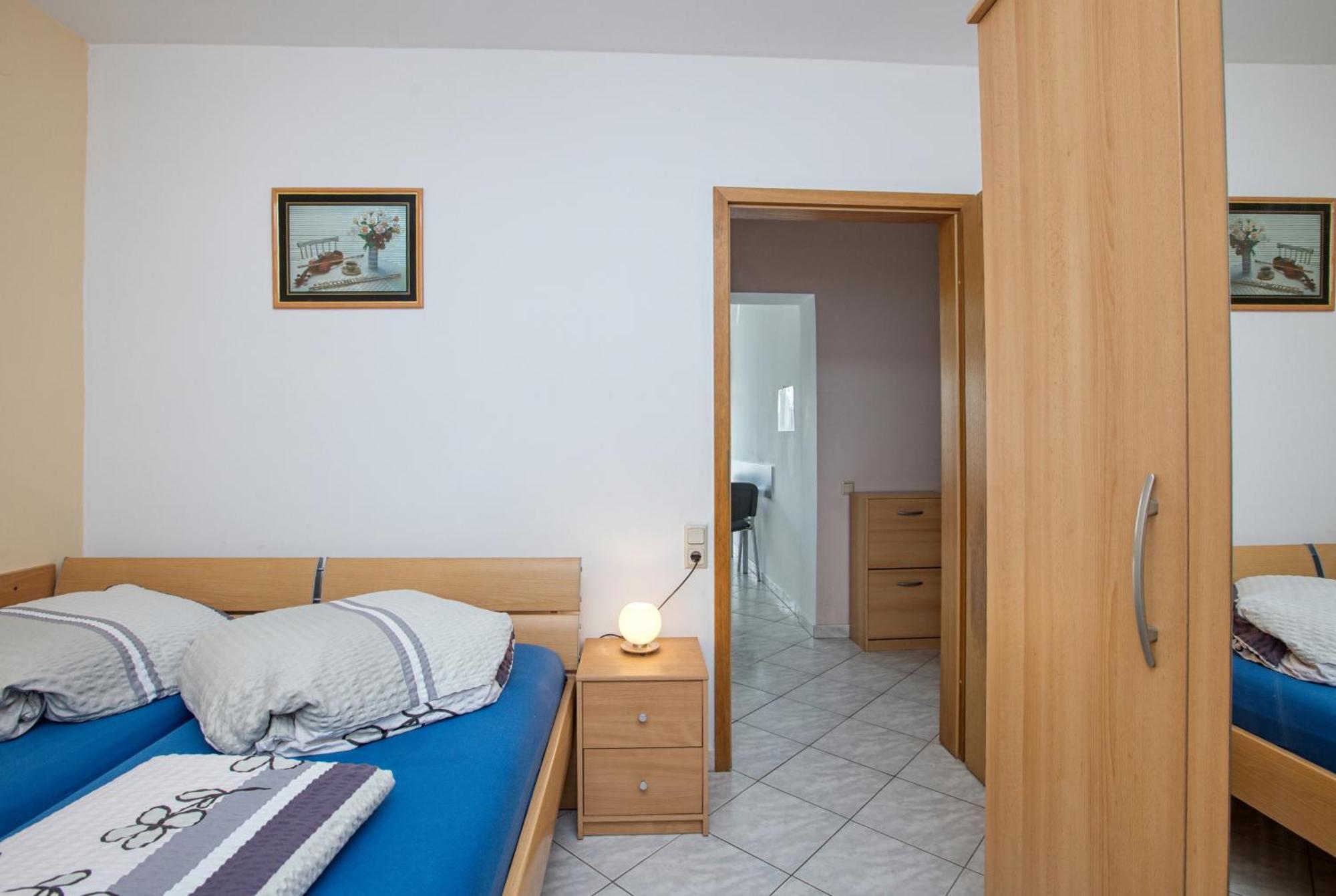 Apartments With A Parking Space Vodice - 6178 部屋 写真