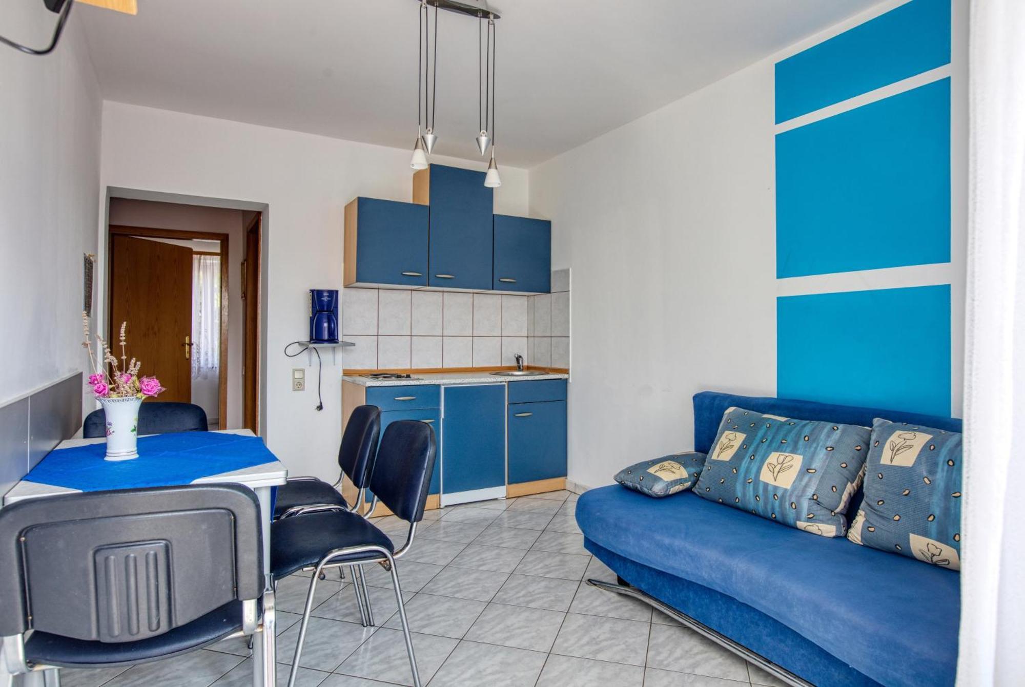 Apartments With A Parking Space Vodice - 6178 部屋 写真