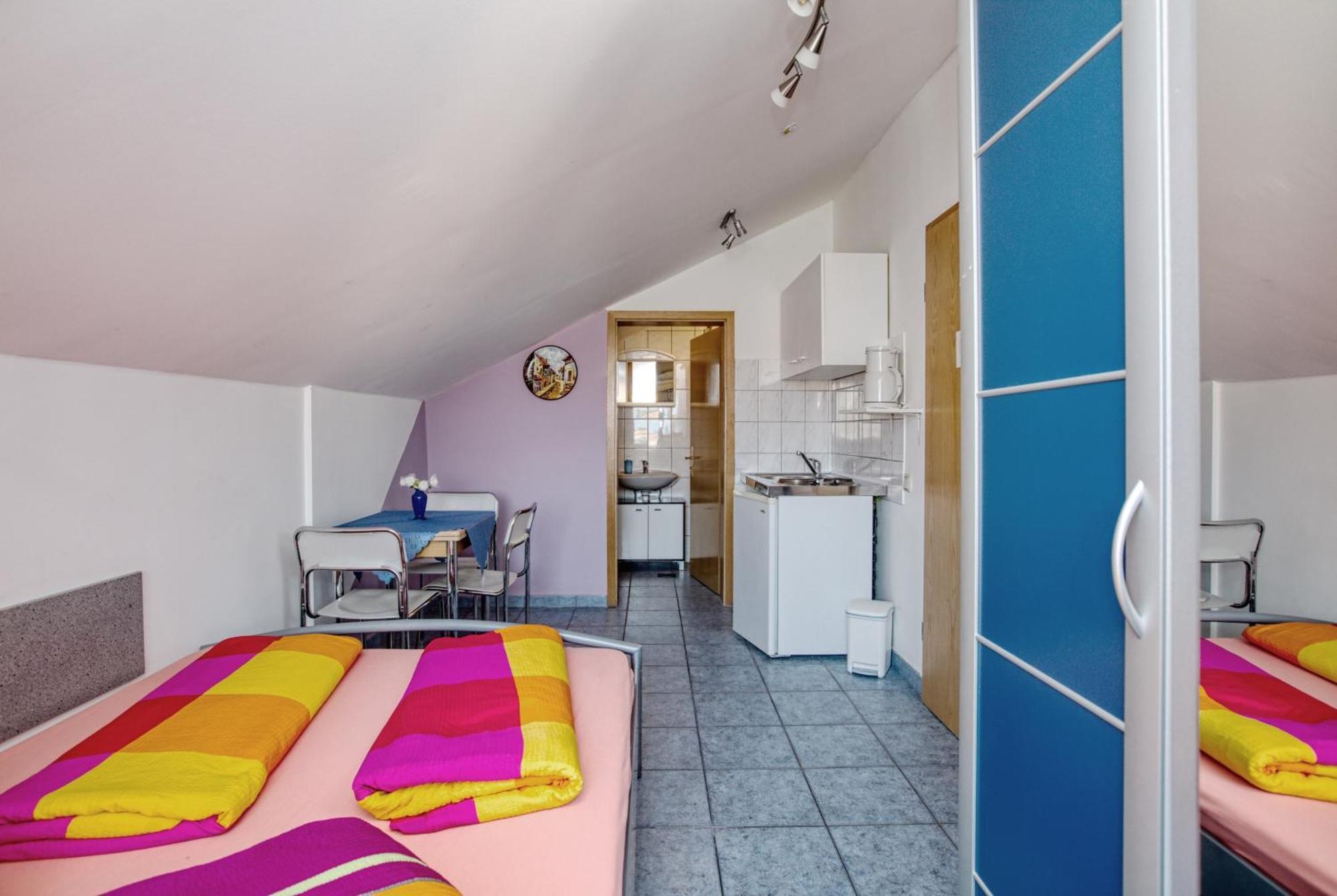 Apartments With A Parking Space Vodice - 6178 部屋 写真